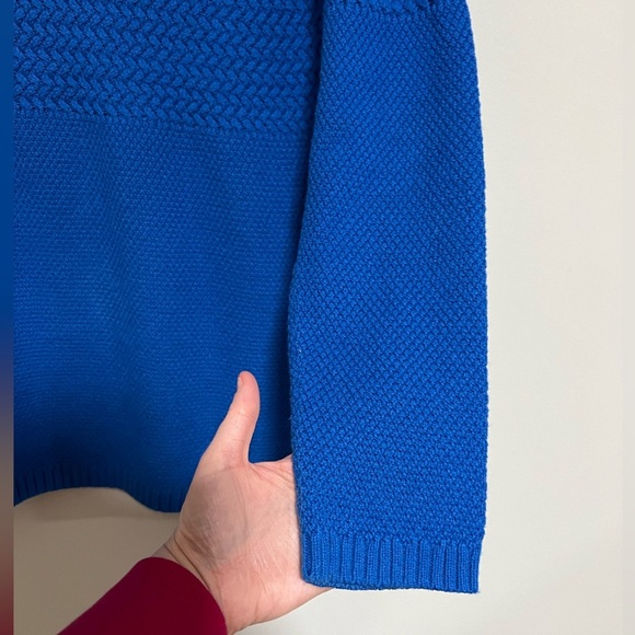 Talbots Blue Cashmere Blend Crew Neck Knit Sweater Size Large Petite - Picture 4 of 6